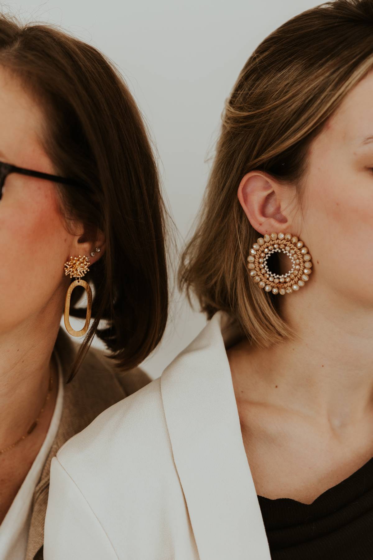 Elegant Hoops Earrings (#Colors)